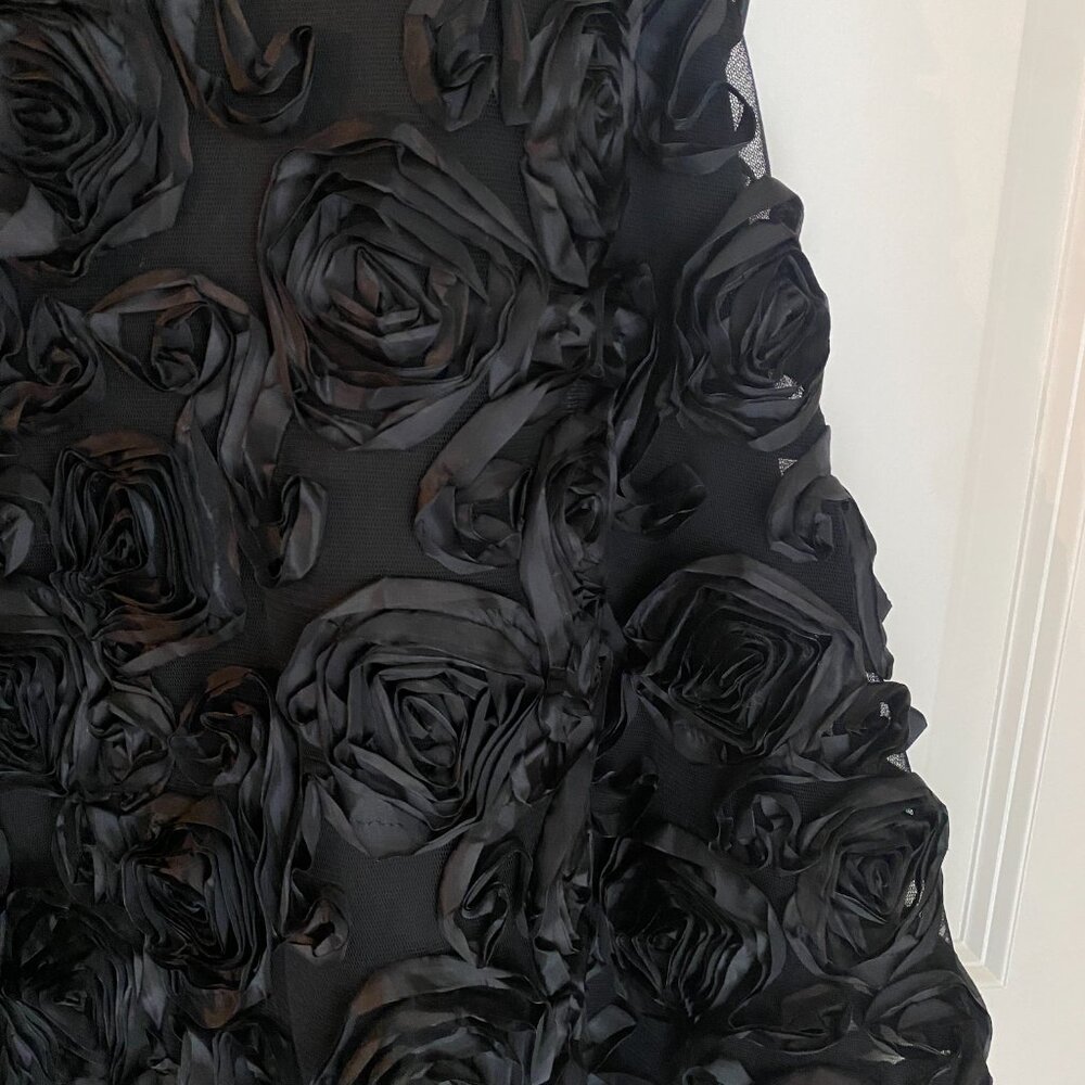 White House Black Market Dress | Black Dress with Roses | Women's Dress - Picture 3 of 5